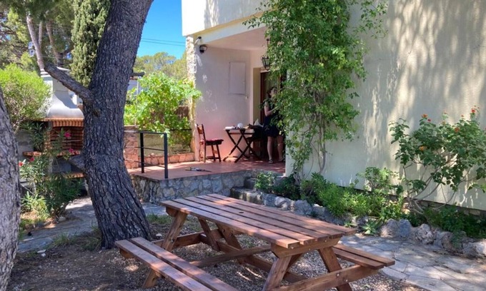Mont-roig del Camp Ski Chalet | 4 bedroom accommodation in Les Planes del Rei