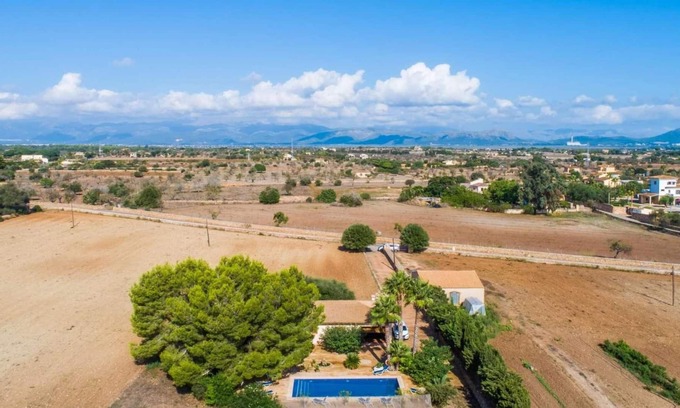 Santa Margalida Villa | 4 bedroom accommodation in Can Picafort