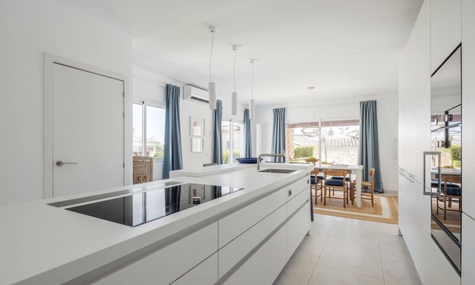 Marbella Villa | 4 bedroom accommodation in Marbella