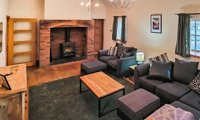 Landshipping House | 4 bedroom accommodation in Narberth