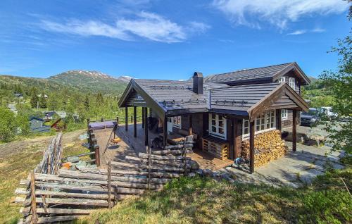 Kvam House | 4 Bedroom Cozy Home In Norheimsund