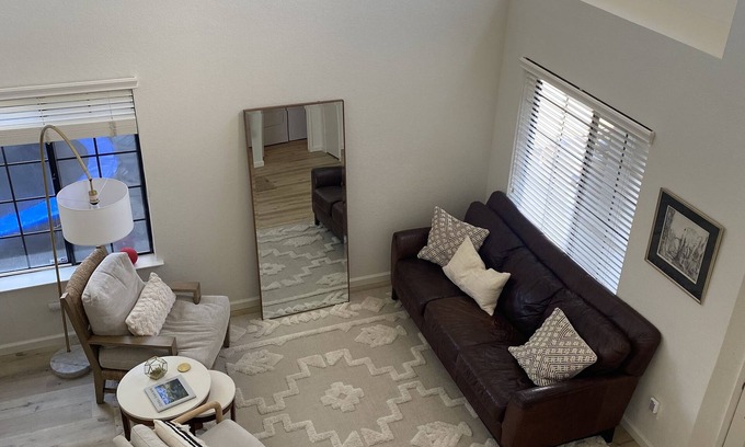 Petaluma House | 4 bedroom home across from a park and playground