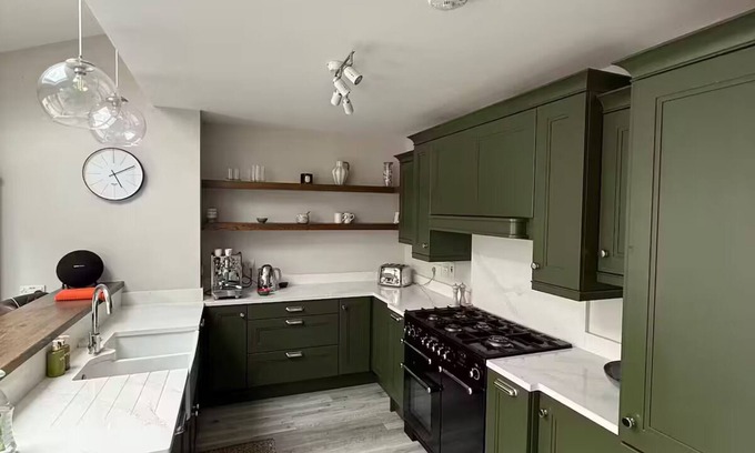 Dublin House | 4 bedroom in Dublin 4