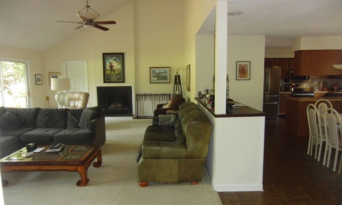 Pinehurst House | 4 Bedroom Pinehurst #3 Golf Front Home 800 Yard Walk to Pinehurst #1-5 Clubhouse