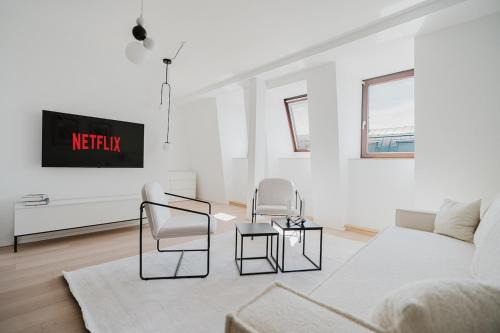 Mitte Apartment | 4 BR Penthouse - WHIRLPOOL - ZENTRAL - KÜCHE - WIFI - KAFFEE - GERÄUMIG - TERRASSE - PARKHAUS