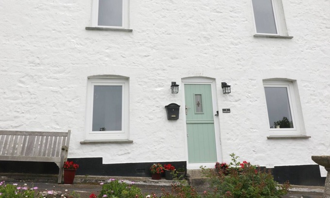 Coverack Cottage | 4 Coastguard Cottages