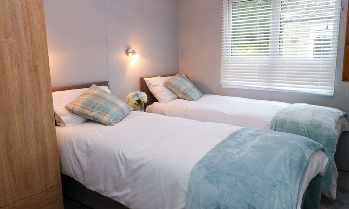 Windermere Cabin | 4 Grasmere, TROUTBECK BRIDGE