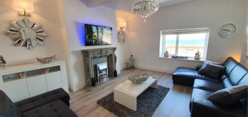 Rhos on Sea Apartment | 4 Harbour Views