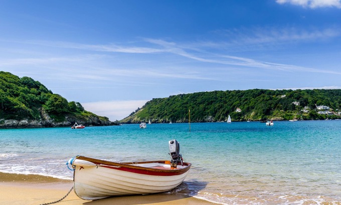 Salcombe House | 4 Lyndhurst