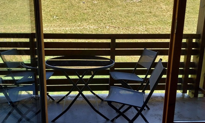 Besse-et-Saint-Anastaise Apartment | 4-person apartment Hauteurs Super Besse - Indoor pool & Garage