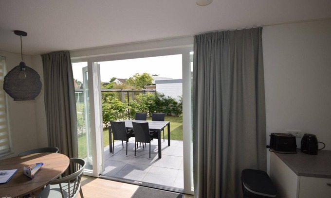 Oostkapelle House | 4-Person Holiday Home in Oostkapelle