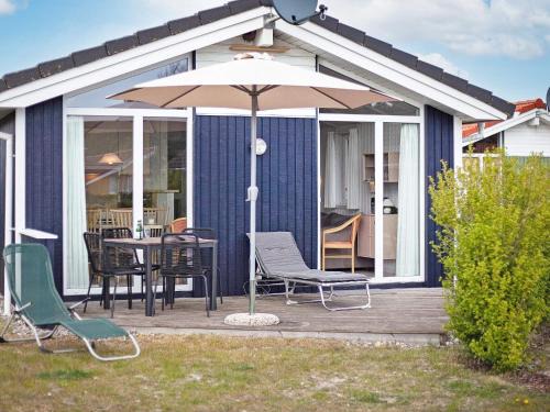 Lensterstrand House | 4 person holiday home in GROEMITZ