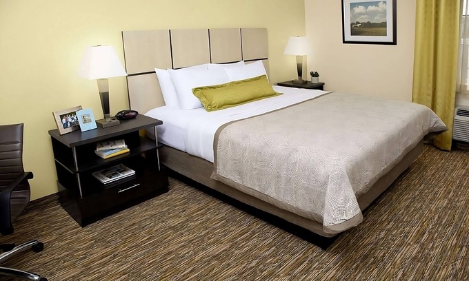 Fossil Creek House | 4 Pet-friendly Units W/ Kitchenette & Free Parking, Near Alexandra Meadows Park