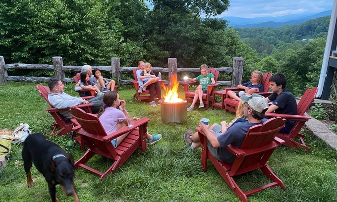 Bryson City House | 40+ acres of Breathtaking views 6 minutes to Bryson City and smoky mountain RR
