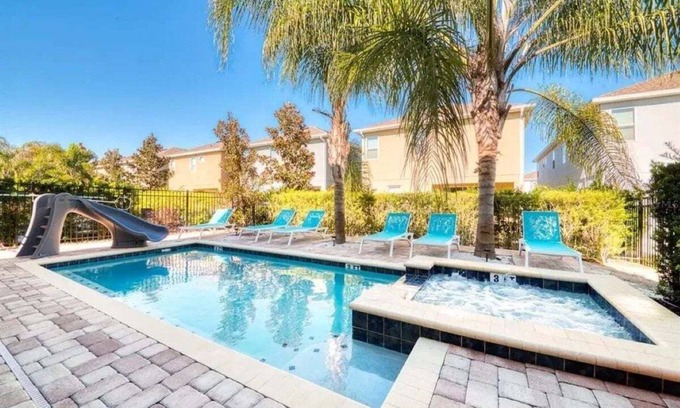 West Kissimmee Cottage | 411 Wanderlust Heaven 5bed/pool