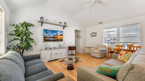 North Wildwood Apartment | 414 E 17Th Ave, 2Nd Floor