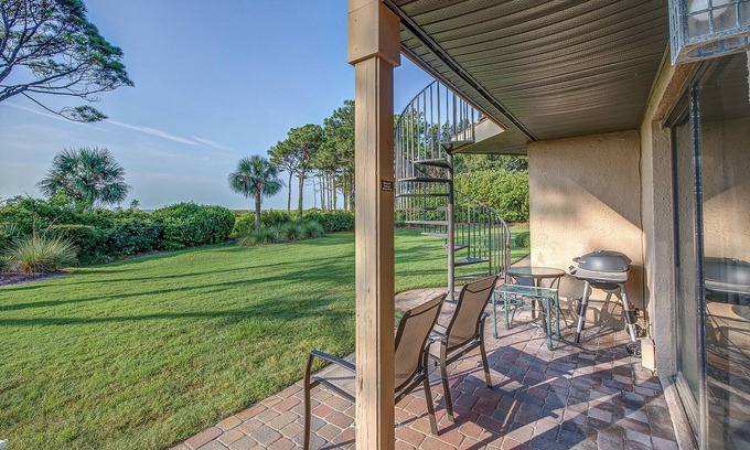 Hilton Head Island Villa | 43 Ocean Club: Oceanfront Paradise. 2 Bed. 2 Bath. Free Bikes!