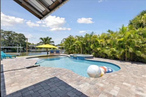 Cocoa Isles House | 436 Cocoa Isles Blvd