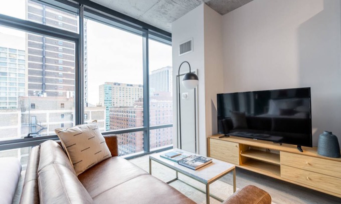 Lake View East Apartment | 44 m² Studio flat ∙ 1 bedroom ∙ 2 guests