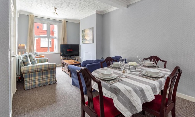 Anfield House | 44 Stonehill Street