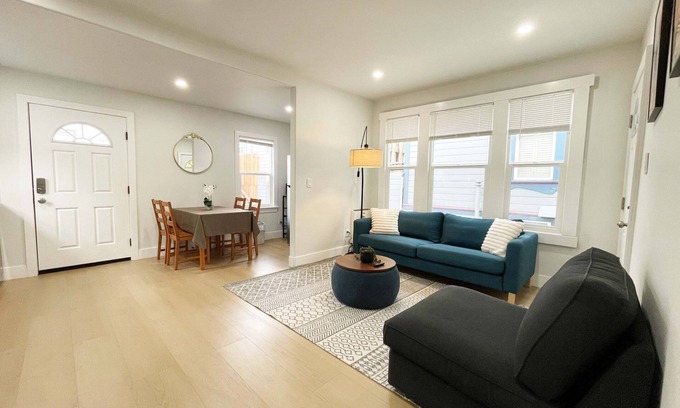 San Jose House | 456C - SanJose Downtown 1b Home new Remolded/WIFI/Parking