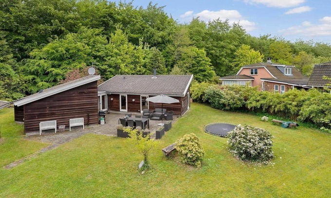 Ronne House | 4800 Rønne - Stampen Vej 2 Hus 24