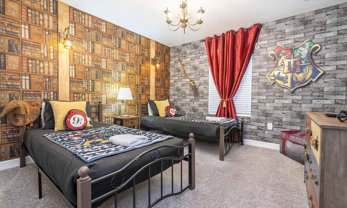 Kissimmee House | 4817- Great Family Home near Disney, (Pet Friendly) Storey Lake Resort.