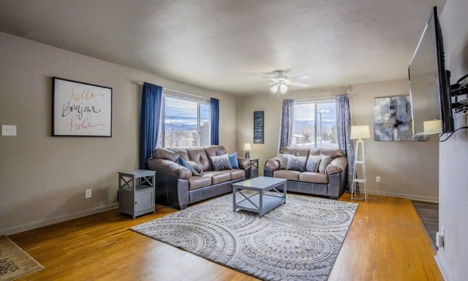 East Colorado Springs House | 4BR Olympic Training Center with Grill
