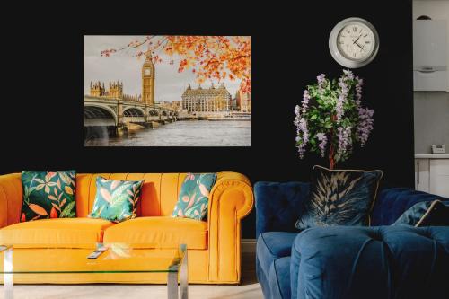 Borehamwood House | 4BRHouse with Free Parking for Contractors&Families Sleep 8