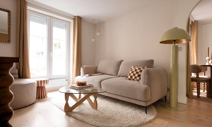 Gaillon Apartment | 4P/1BR - Fully Renovated ~ Step from Place Vendôme