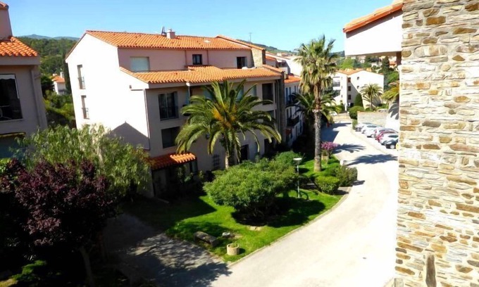 Collioure Apartment | 4PA109 - Apartment with swimming pool and parking