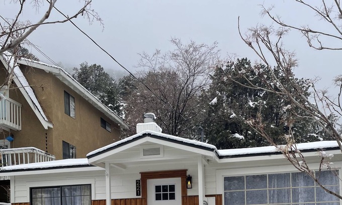 Frazier Park Cottage | 4season cozy getaway cottage