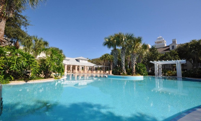 Baytowne Wharf Condo | 4th Nt FREE- Stay 11/29-12/28! Baytowne Wharf, Beach Tram, Tropical Pool, Gym