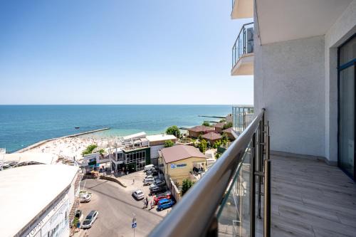 Prymors'kyi district Apartment | 5 шагов до моря - Five steps to the sea