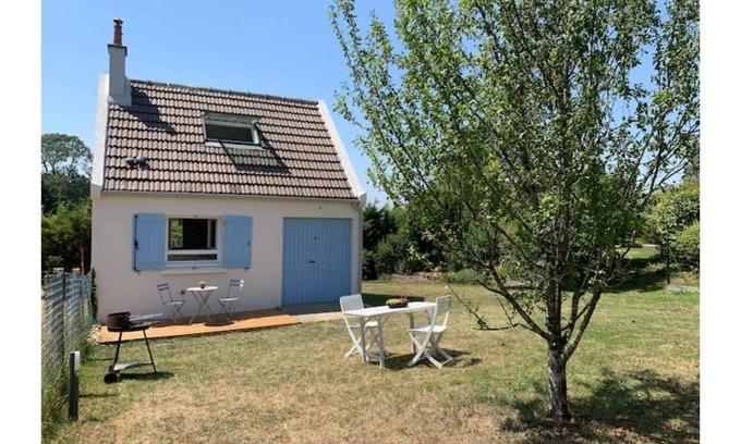 Bussy-Saint-Martin House | 5-6 person house with garden, 10 minutes from Disney. Pk, bbq, Wii & Wifi