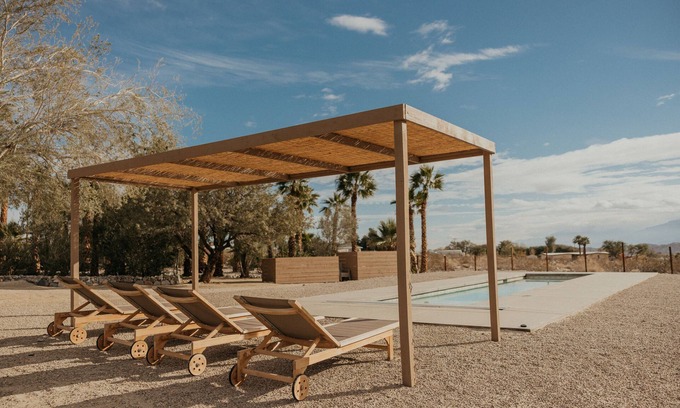 Desert Hot Springs House | 5 acre Remote Desert Oasis Palm Springs+Coachella Close+Saltwater Pool+Hot Tub