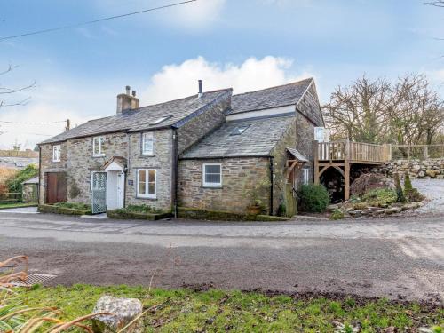 Otterham House | 5 Bed in Crackington Haven 80628