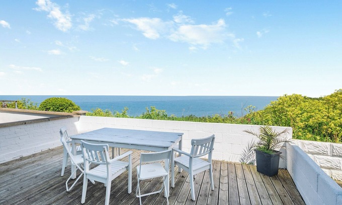 Sheringham Cottage | 5 bedroom accommodation in Sheringham