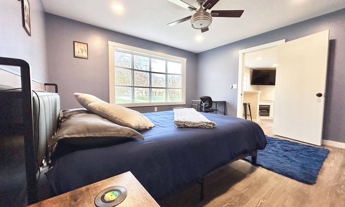 Pelham House | 5 Bedroom house directly next door to The Caverns!