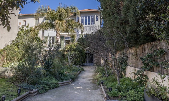 Toulon Villa | 5 Bedroom Villa in Toulon