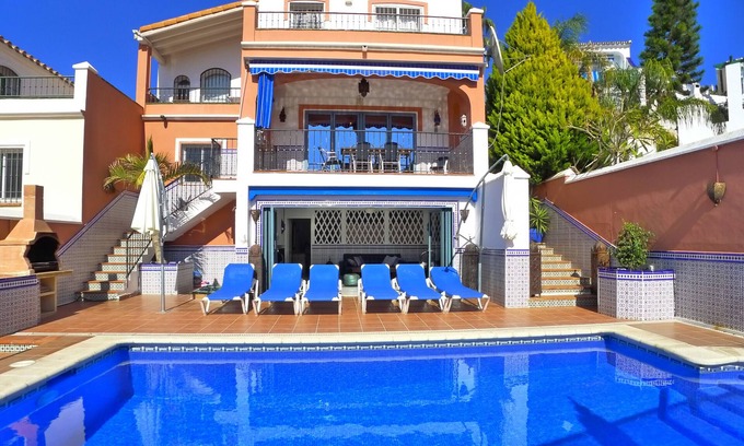 Nerja Villa | 5 Bedrooms | Casa Wahl | CG R1029