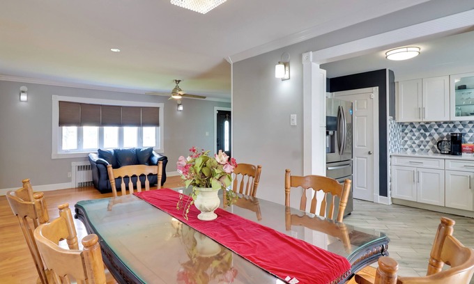 Hillside House | 5 Mi to Dtwn Newark: Hillside Vacation Rental