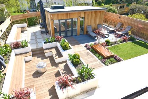 St. Andrews Villa | 5 star luxury villa with Garden SPA