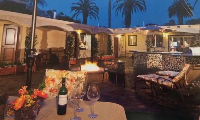 Del Mar House | 50 ft from the SAND 30 seconds