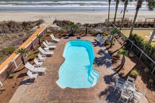 Isle of Palms House | 502 Ocean Blvd by AvantStay Beachfront w Pool Ocean Views