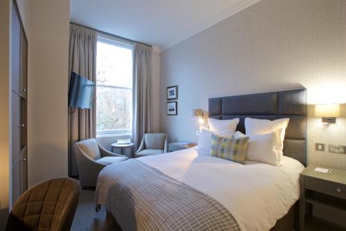 South Kensington Hotel | 54 Queen's Gate Hotel