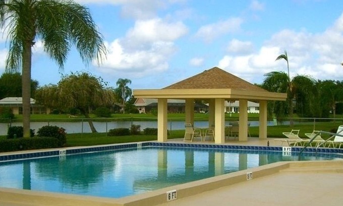 Venice Condo | 55+ Active Friendly Community