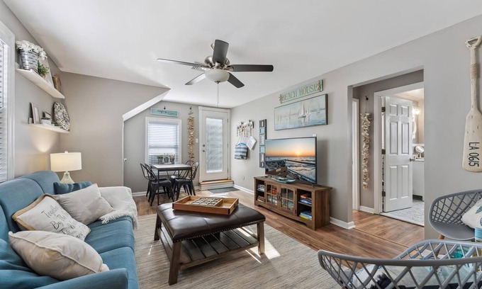 Wildwood Crest Condo | 5500 Atlantic Ave - Unit 2