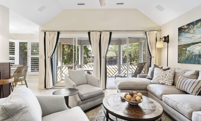 Kiawah Island Condo | 5542 Turtle Cove: 2BR, Lagoon Views, Bike to Beach, Credit for Bikes/Beach Gear