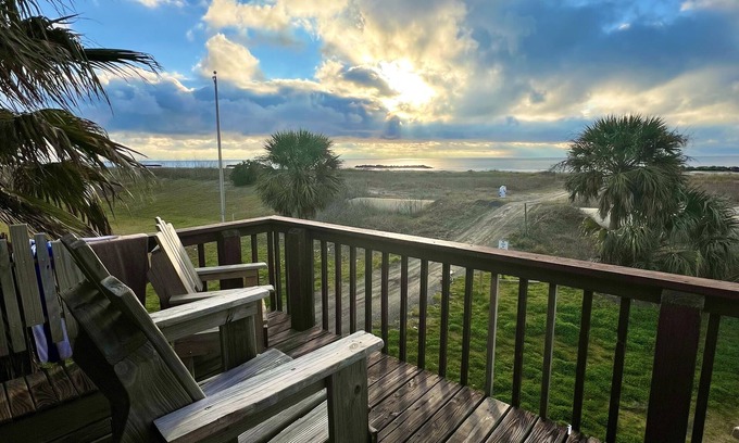 Grand Isle House | 5bdrm 4bathBEACHFRONTstunningOCEANVIEWS elevatorHANDICAPfriendly
